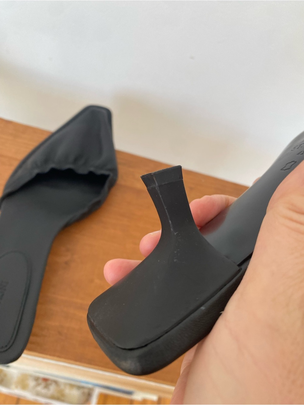 St. Agni Gathered Kitten Heels in black - Picture 10 of 15